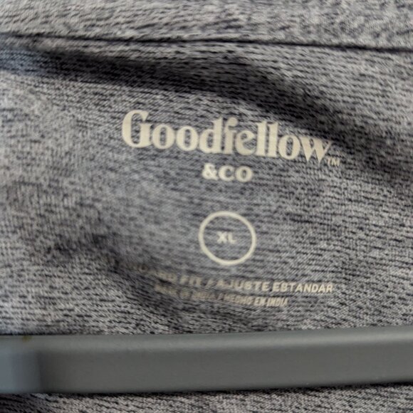 Gray V-neck - Picture 3 of 3